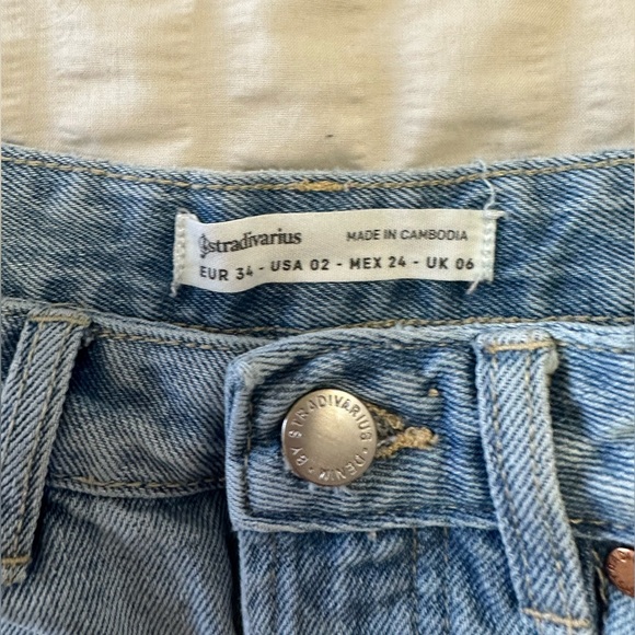 BLUE DENIM MINI SKIRT - Picture 2 of 2
